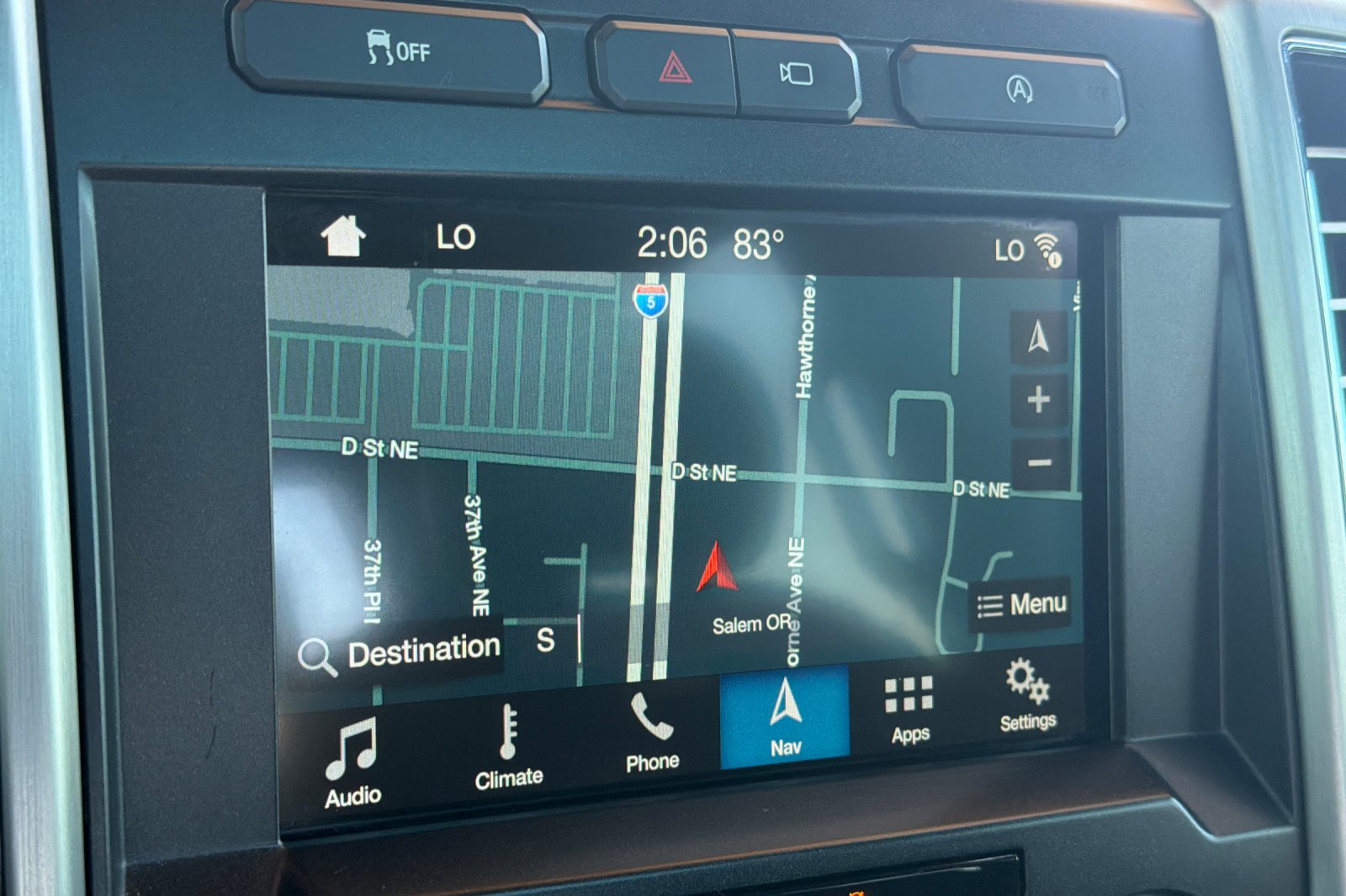 Used 2018 Ford F150 Platinum w/ Technology Package AWD/4WD image 19