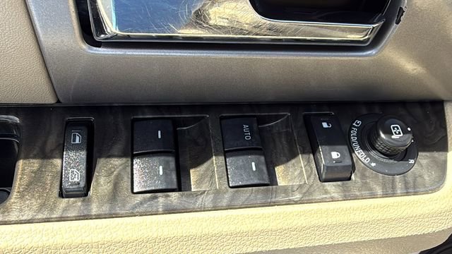 Used 2016 Ford Expedition Limited w/ Equipment Group 301A image 11