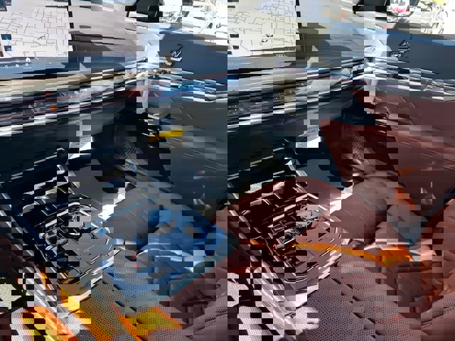 Certified 2024 BMW i7 xDrive60 image 23