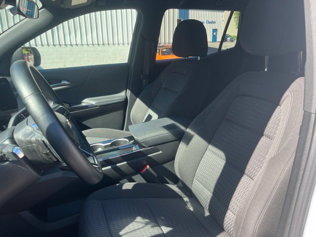 Used 2025 Chevrolet Equinox LT AWD/4WD image 11