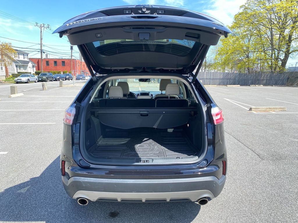 Used 2021 Ford Edge Titanium w/ Cargo Accessory Package image 24