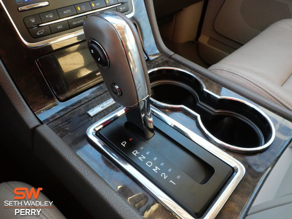 Used 2015 Lincoln Navigator L 4WD image 24