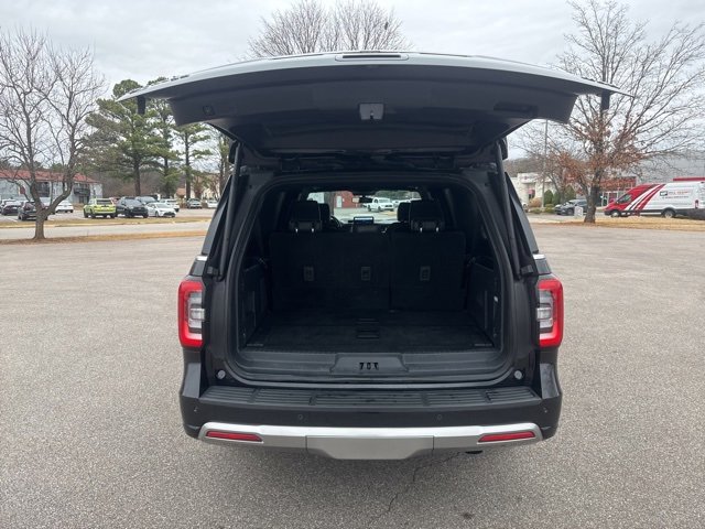 Used 2022 Ford Expedition Max Platinum image 15