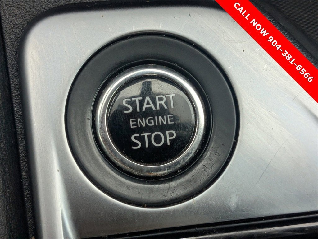 Used 2024 Nissan Sentra SV image 29