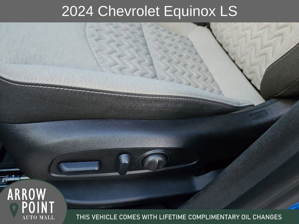 Used 2024 Chevrolet Equinox LS w/ LS Convenience Package image 23