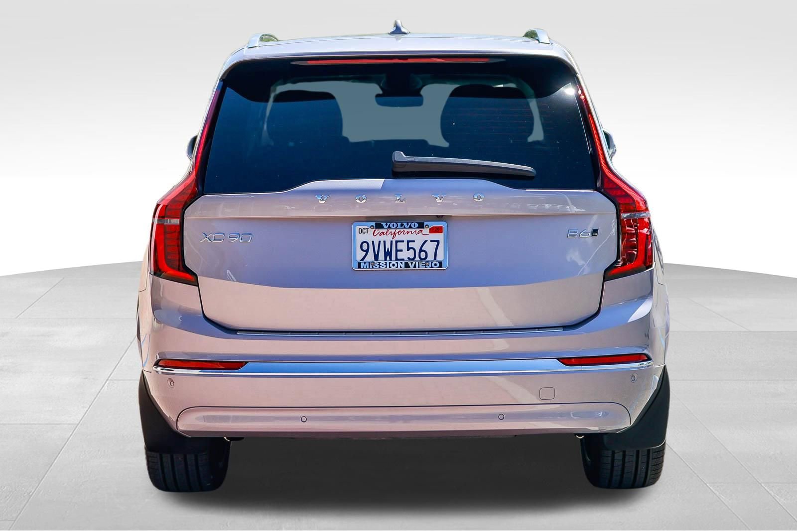 Certified 2026 Volvo XC90 B6 Plus w/ Protection Package AWD/4WD image 7