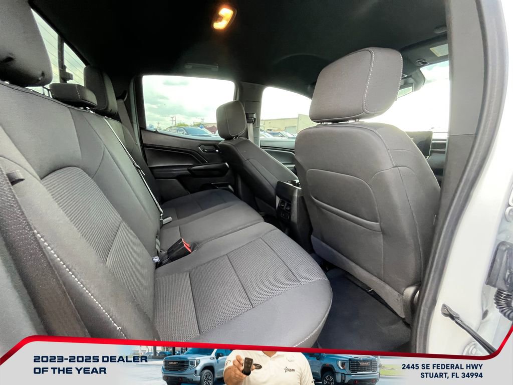 Used 2025 GMC Canyon Elevation image 18