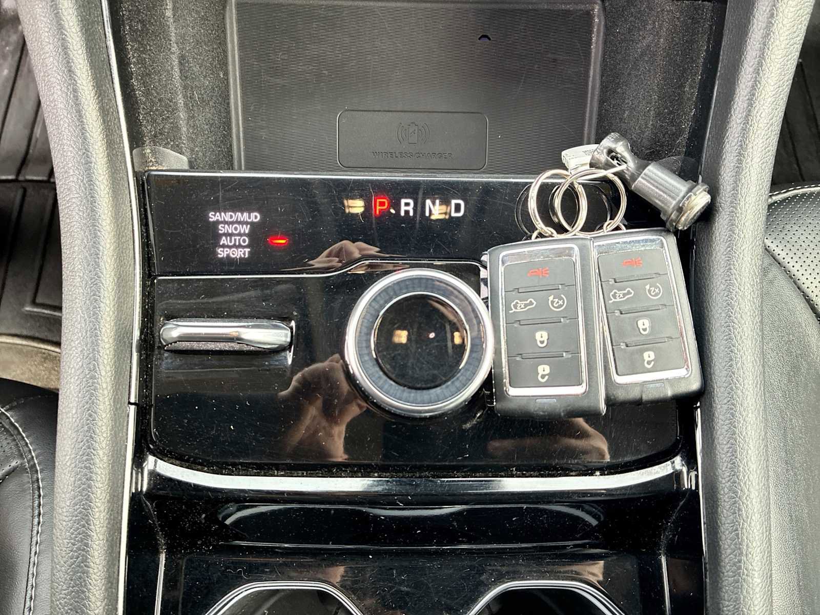 Used 2021 Jeep Grand Cherokee L Limited w/ Luxury Tech Group II image 16