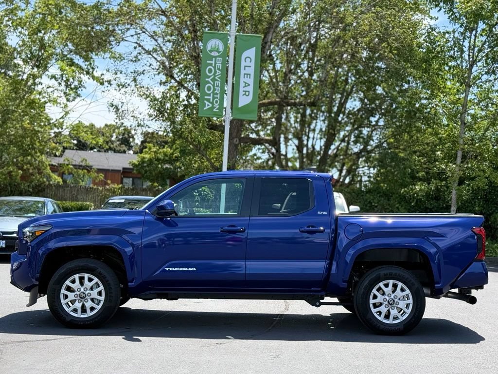 Certified 2025 Toyota Tacoma SR5 AWD/4WD image 2