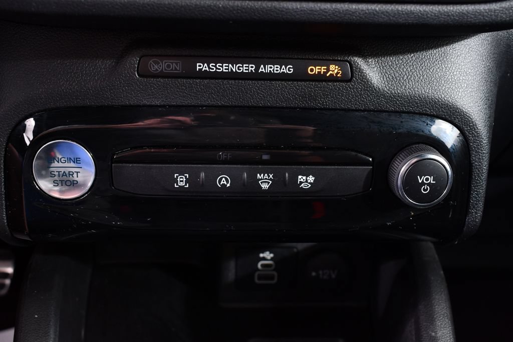 Used 2024 Ford Escape ST-Line w/ Tech Pack #1 AWD/4WD image 29