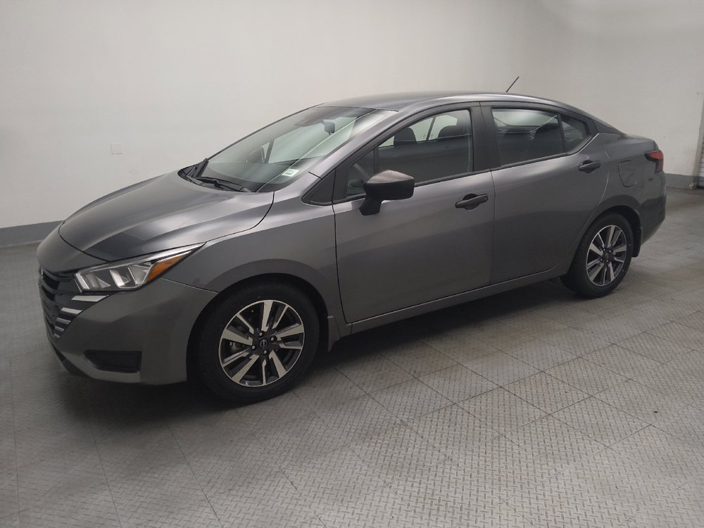 Used 2023 Nissan Versa S w/ S Plus Package FWD image 2