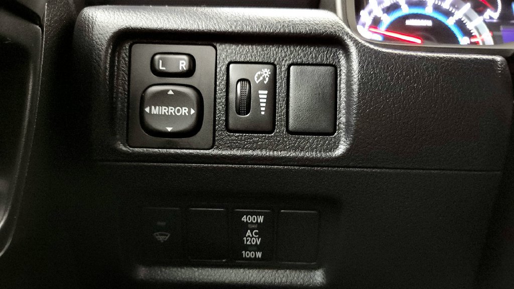 Certified 2017 Toyota 4Runner SR5 Premium AWD/4WD image 32