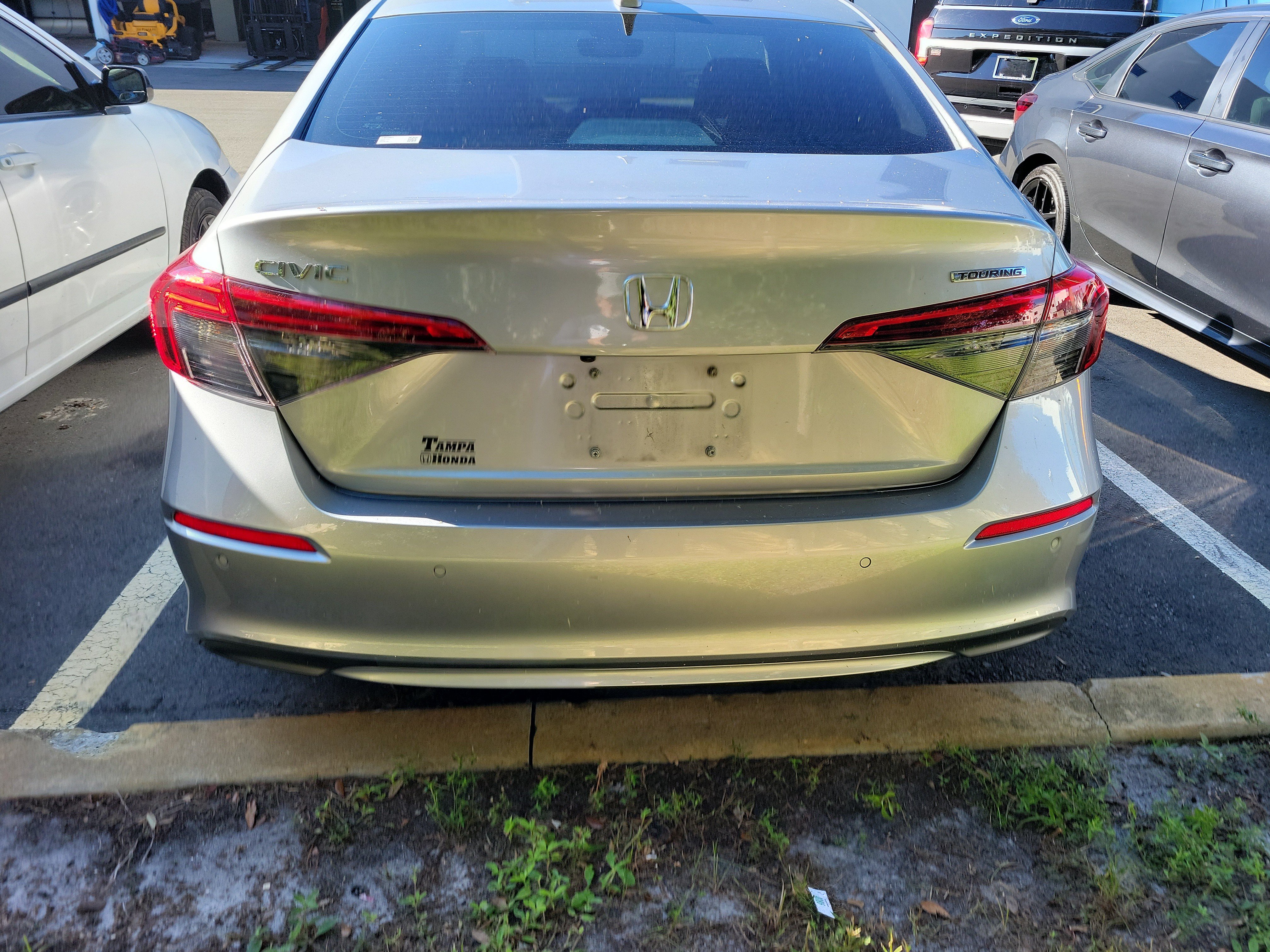 Used 2023 Honda Civic Touring image 9