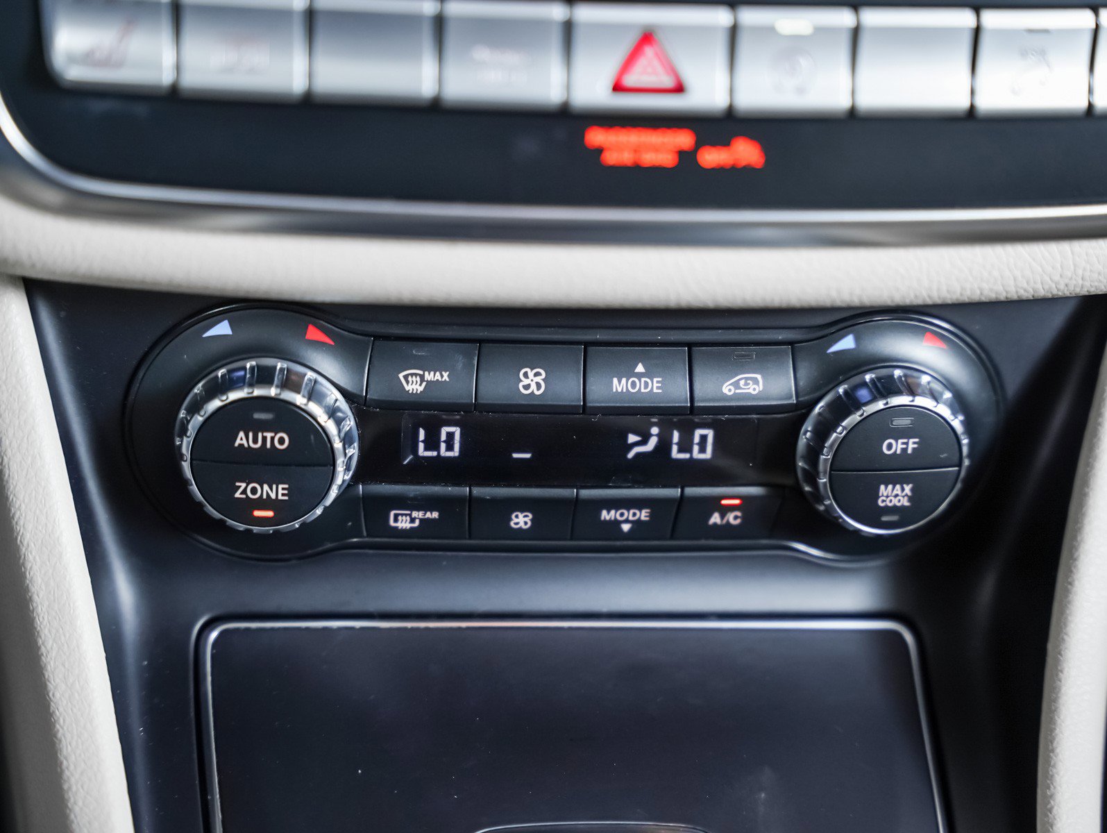 Used 2019 Mercedes-Benz GLA 250 4MATIC image 15