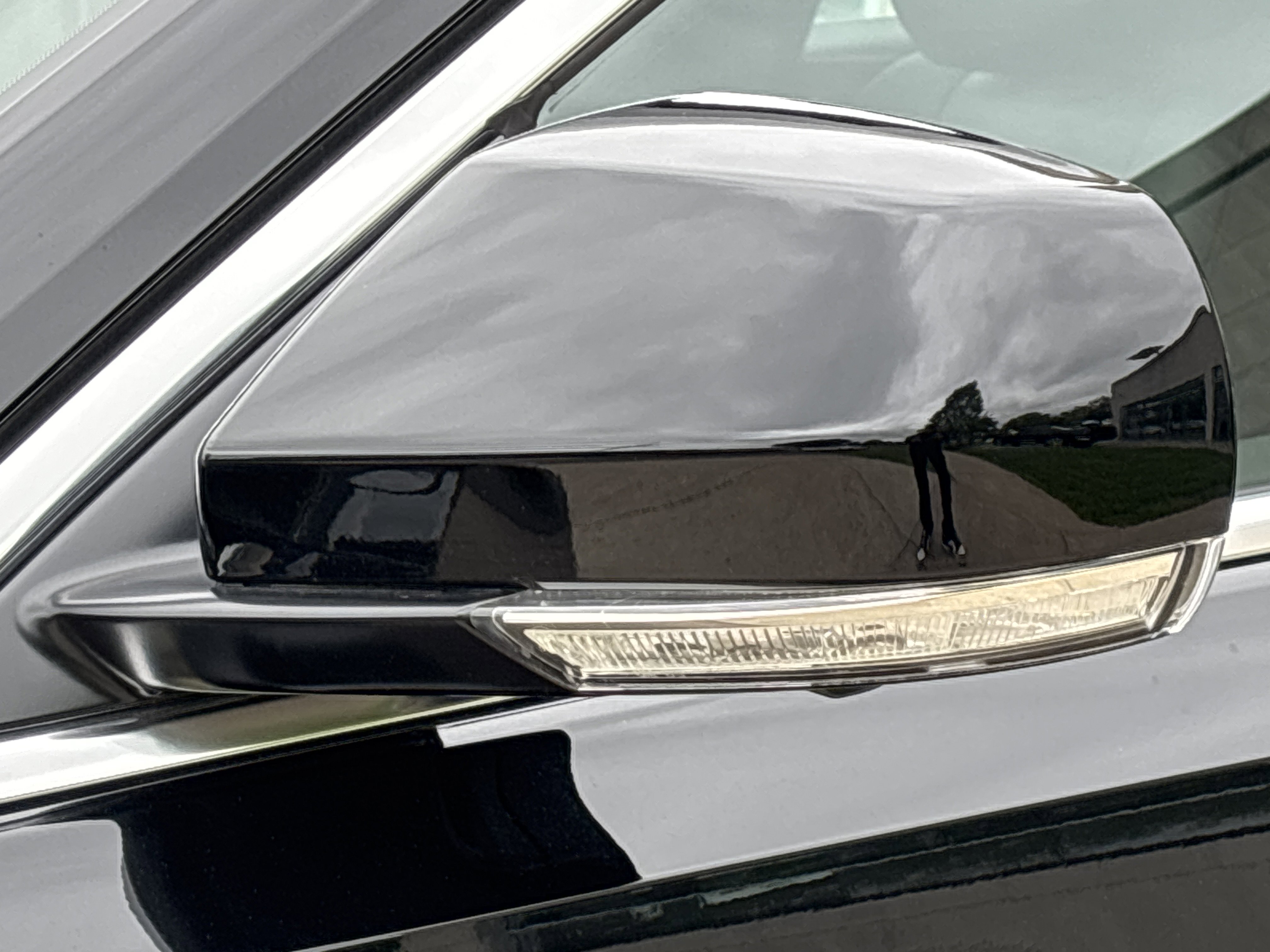 New 2025 Cadillac CT4 Premium Luxury image 16