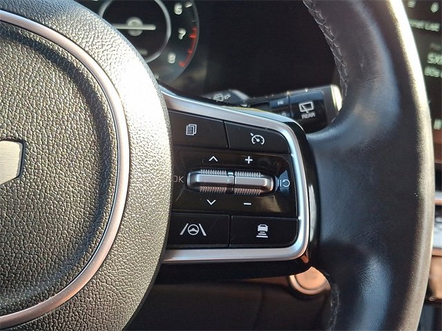 Used 2024 Kia Carnival SX Prestige image 25