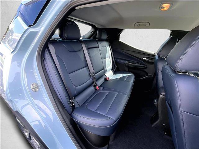 Used 2023 Chevrolet Bolt EUV LT w/ Convenience Package FWD image 29