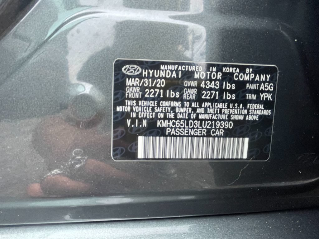 Used 2020 Hyundai Ioniq SE FWD image 32