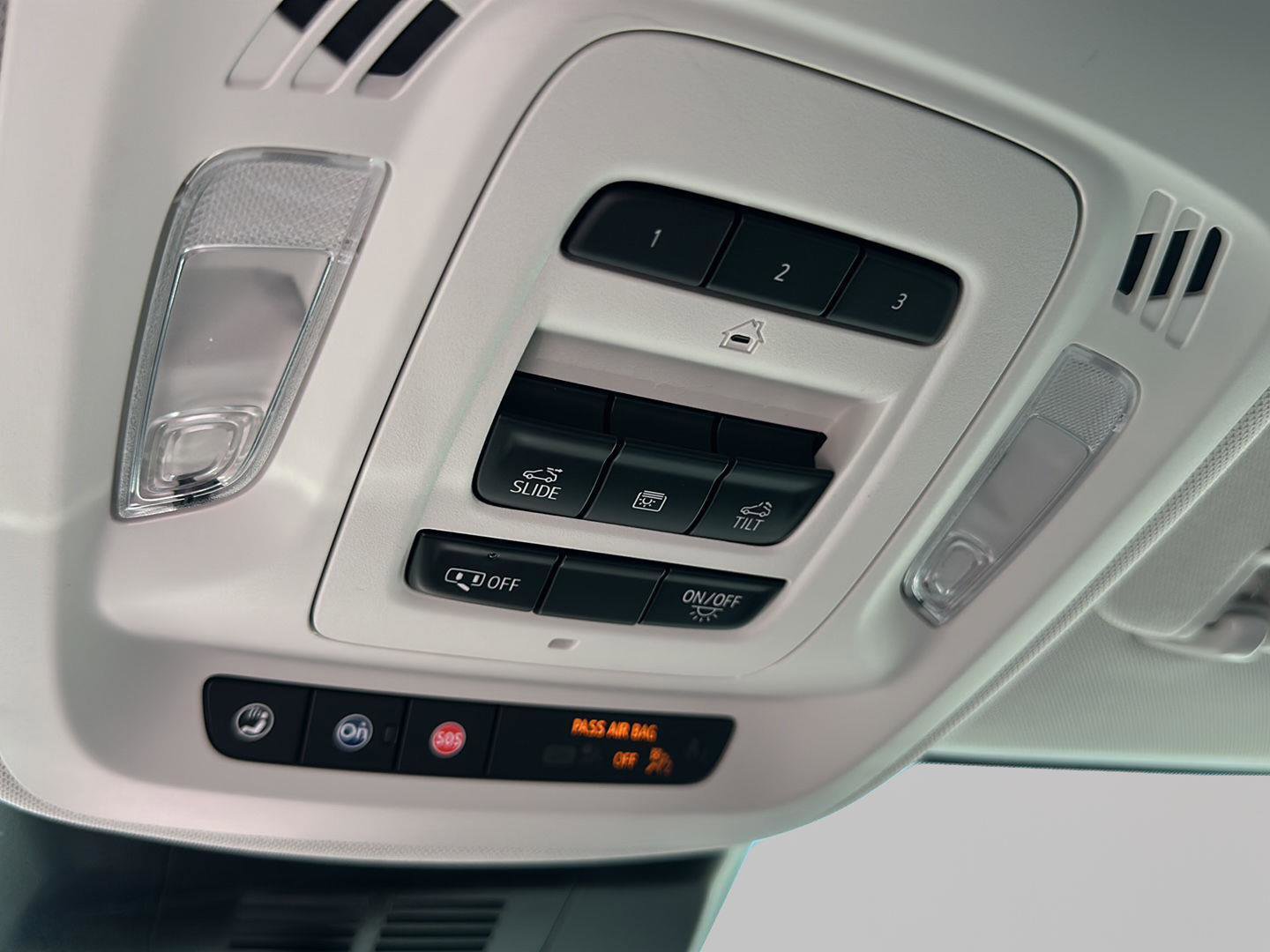 Used 2024 Buick Envision Sport Touring image 18