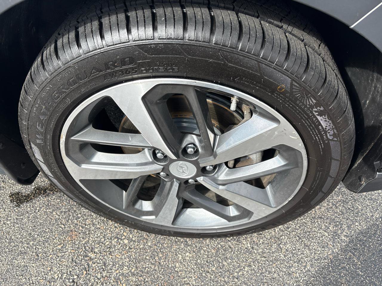 Used 2021 Hyundai Kona Ultimate w/ Cargo Package AWD/4WD image 12