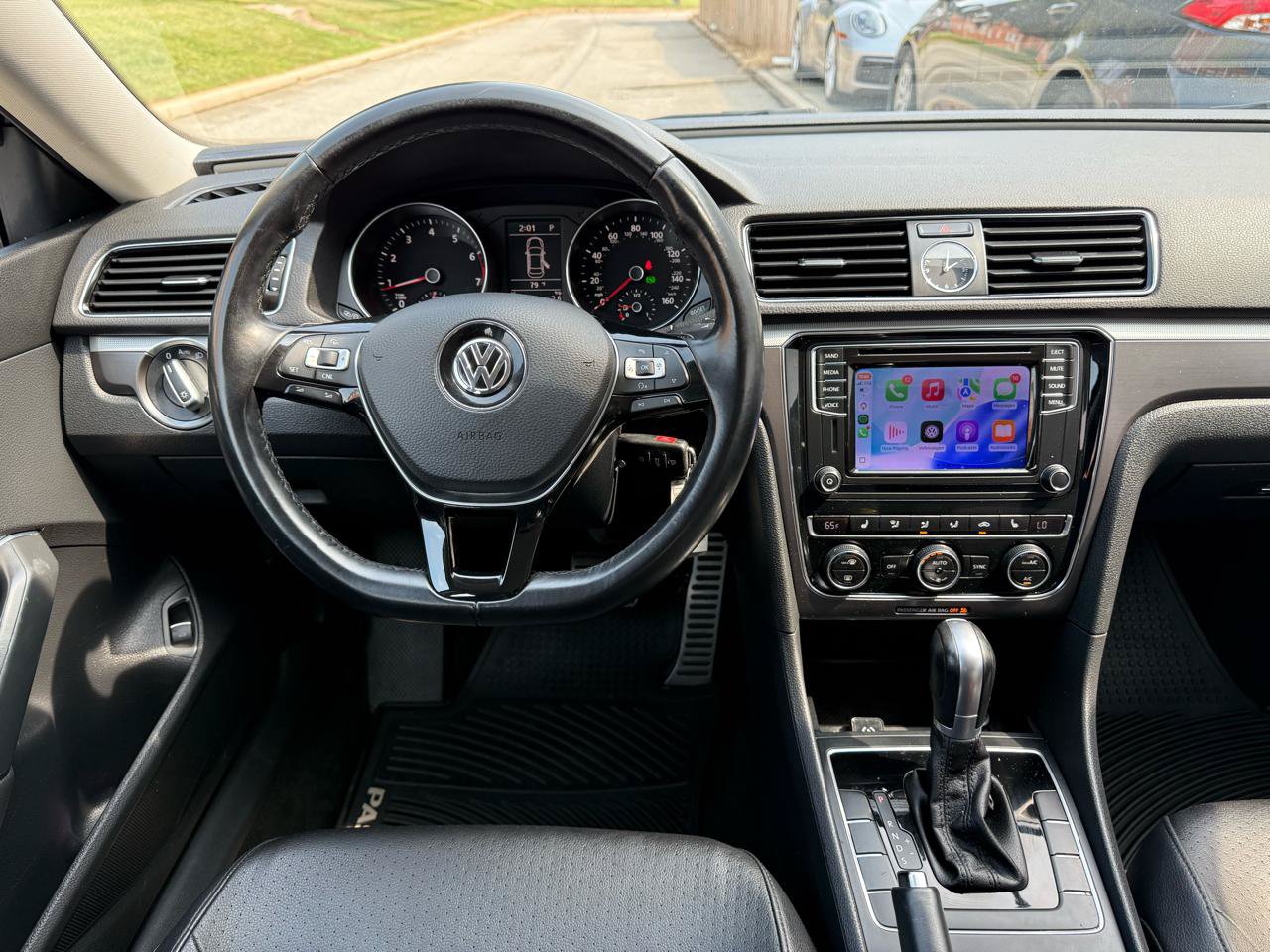 Used 2017 Volkswagen Passat 1.8T R-Line FWD image 13