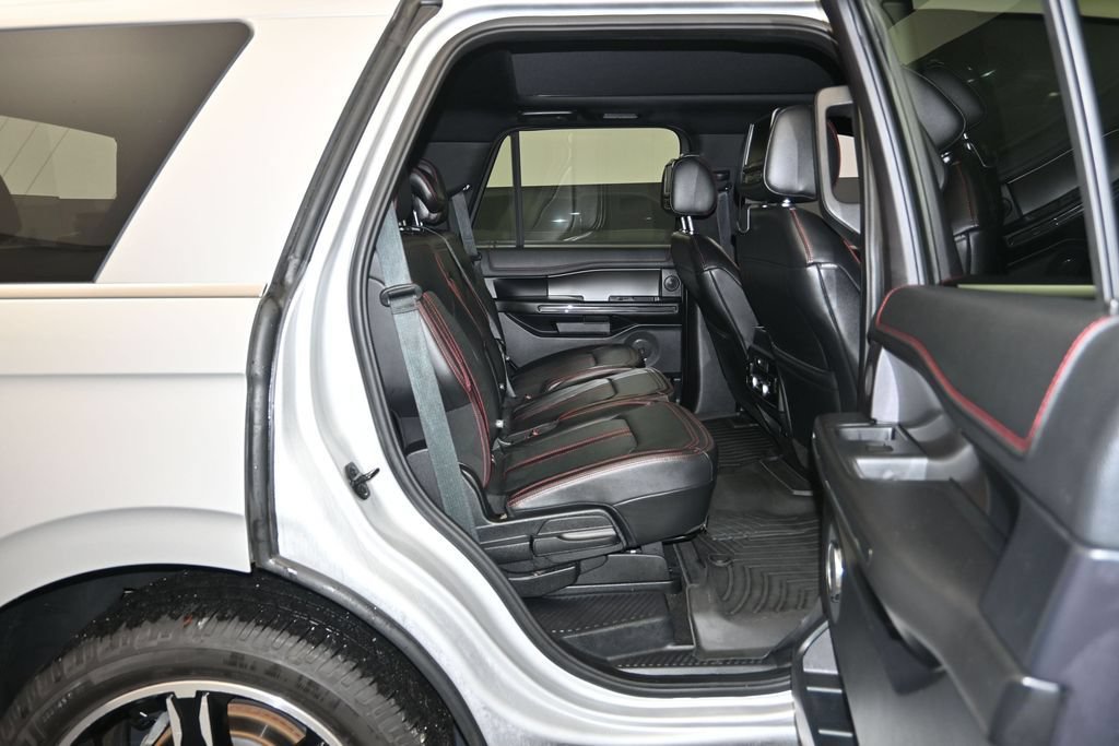 Used 2019 Ford Expedition Limited w/ Equipment Group 303A RWD image 27