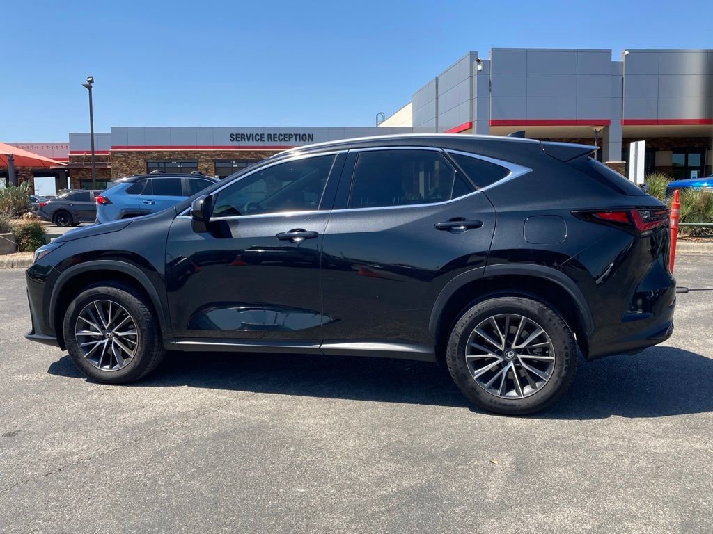 Used 2022 Lexus NX 250 FWD w/ Towing Package (2000 Lbs) image 6