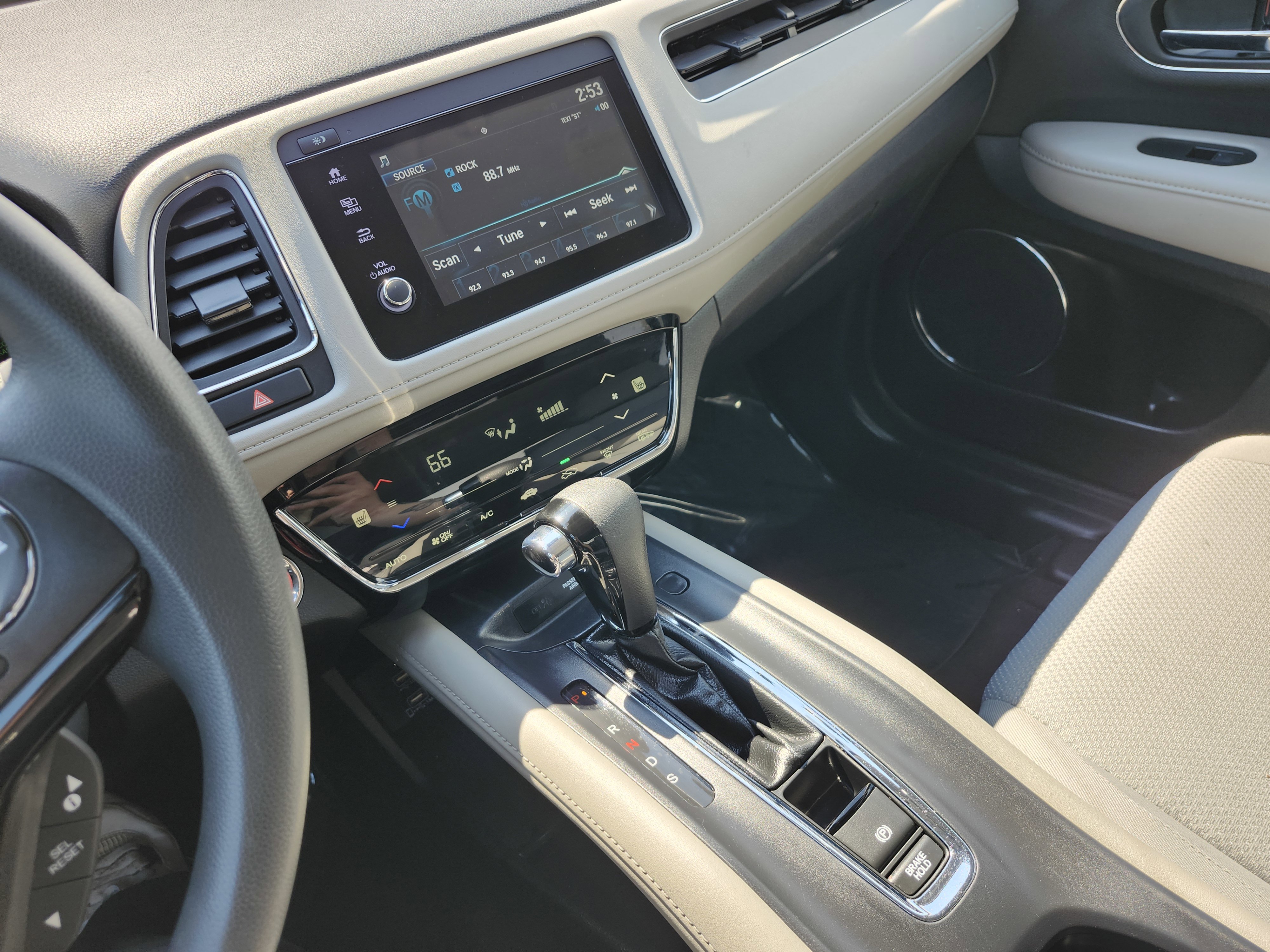 Used 2020 Honda HR-V EX image 28