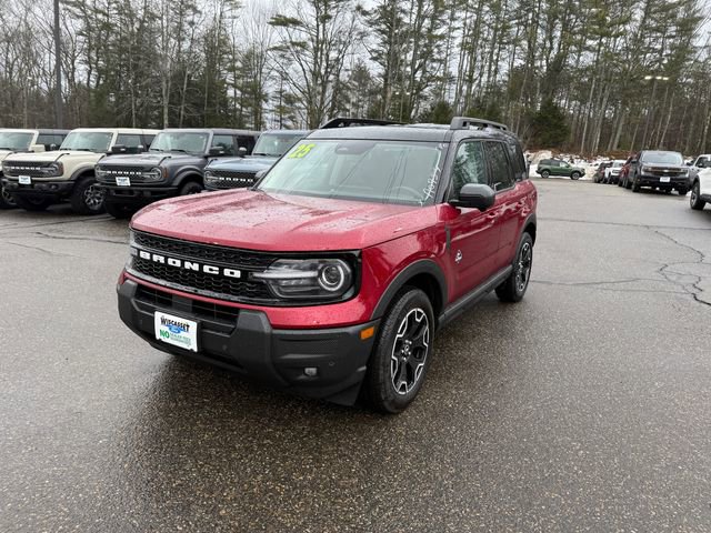 Used 2025 Ford Bronco Sport Outer Banks w/ Outer Banks Tech Package+ AWD/4WD image 15