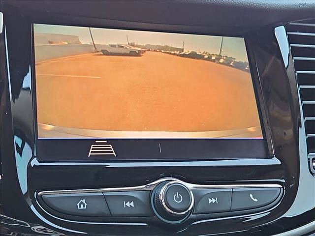 Used 2020 Chevrolet Trax LS FWD image 19
