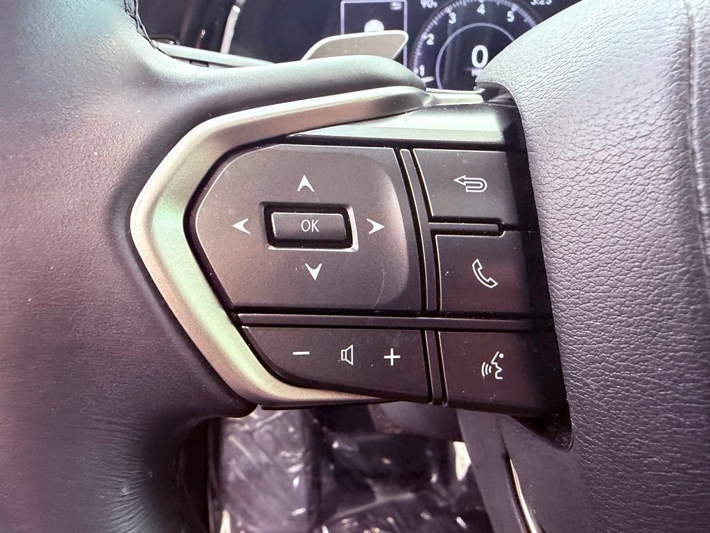 Certified 2025 Lexus NX 250 FWD w/ Accessory Package (2T) image 21