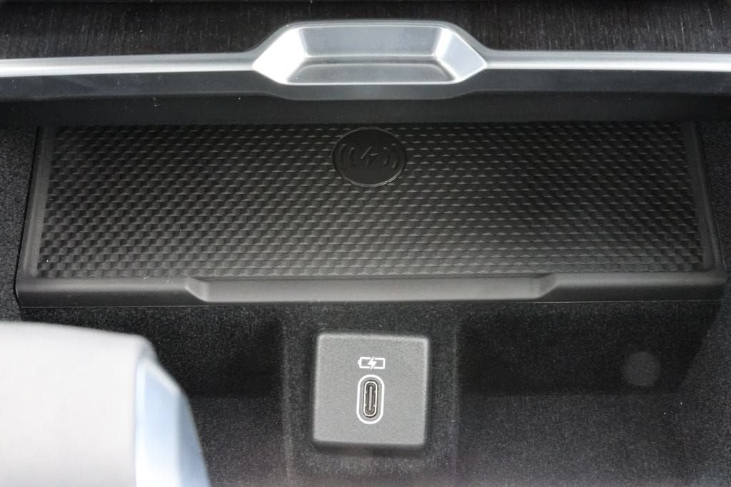 New 2026 Land Rover Range Rover SE AWD/4WD image 16