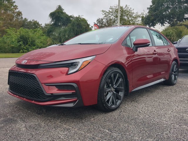 Used 2025 Toyota Corolla SE image 8