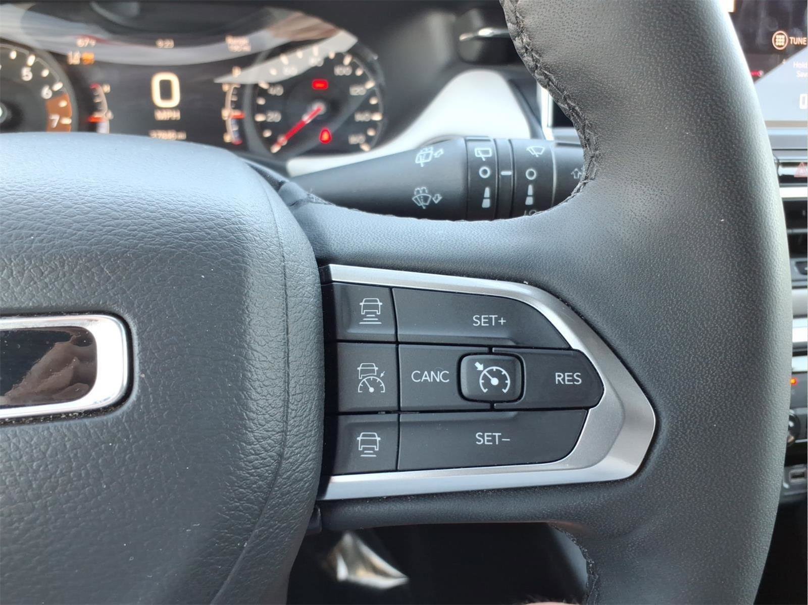 Used 2025 Jeep Compass Limited AWD/4WD image 20
