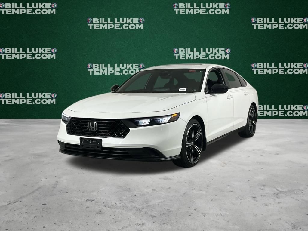 Used 2025 Honda Accord Sport image 3