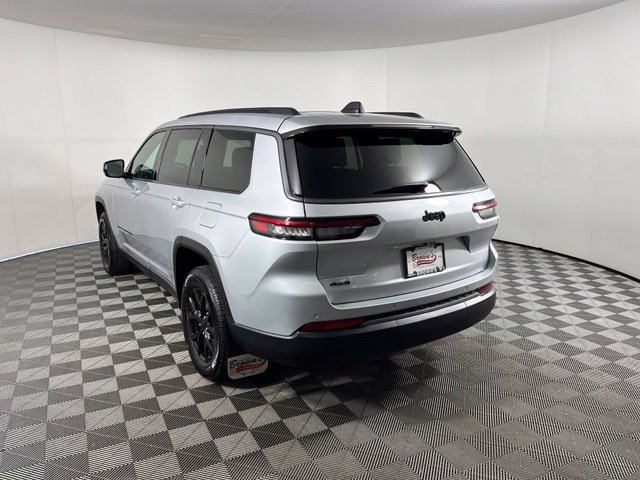 Used 2026 Jeep Grand Cherokee L 4WD image 5