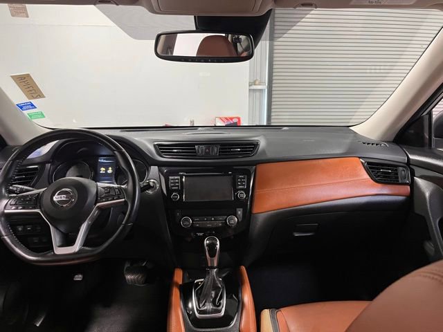 Used 2017 Nissan Rogue SL w/ SL Premium Package image 20