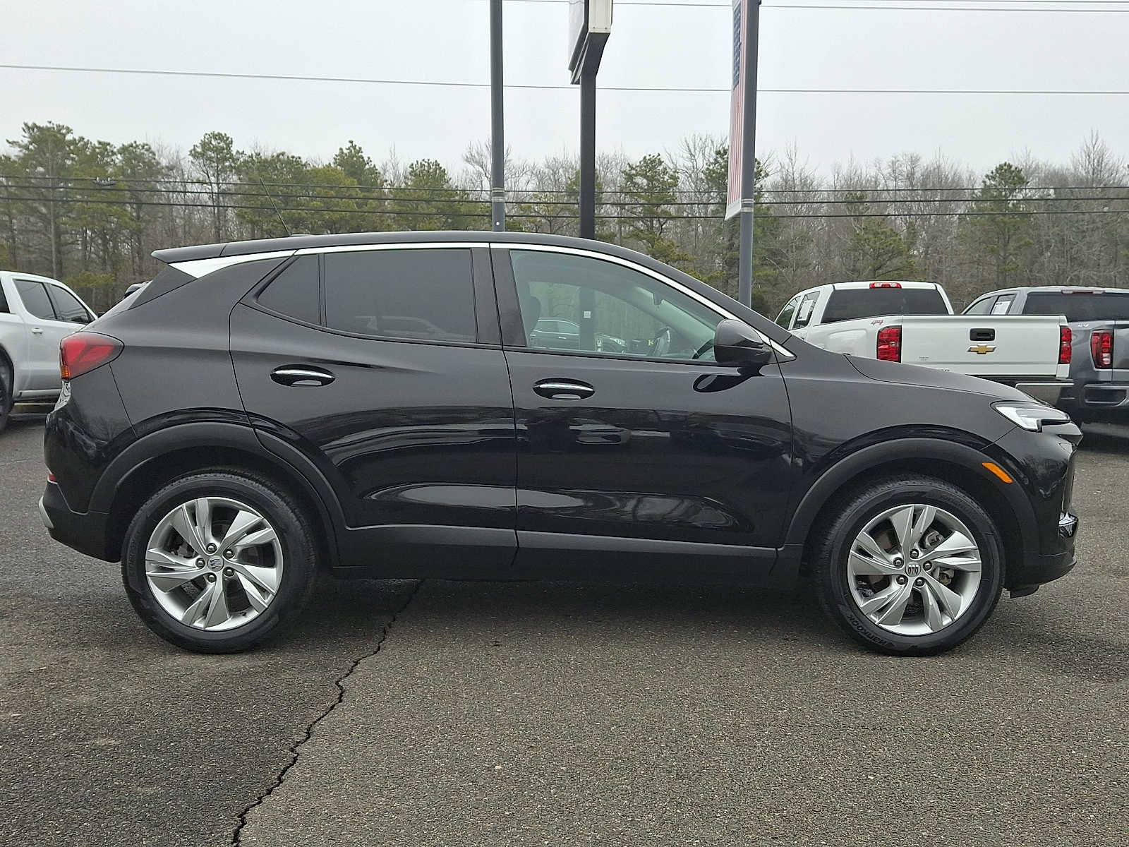 Certified 2024 Buick Encore GX Preferred w/ Comfort Package image 7