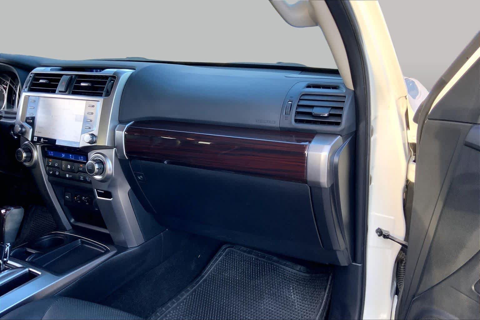 Used 2022 Toyota 4Runner Limited RWD image 19