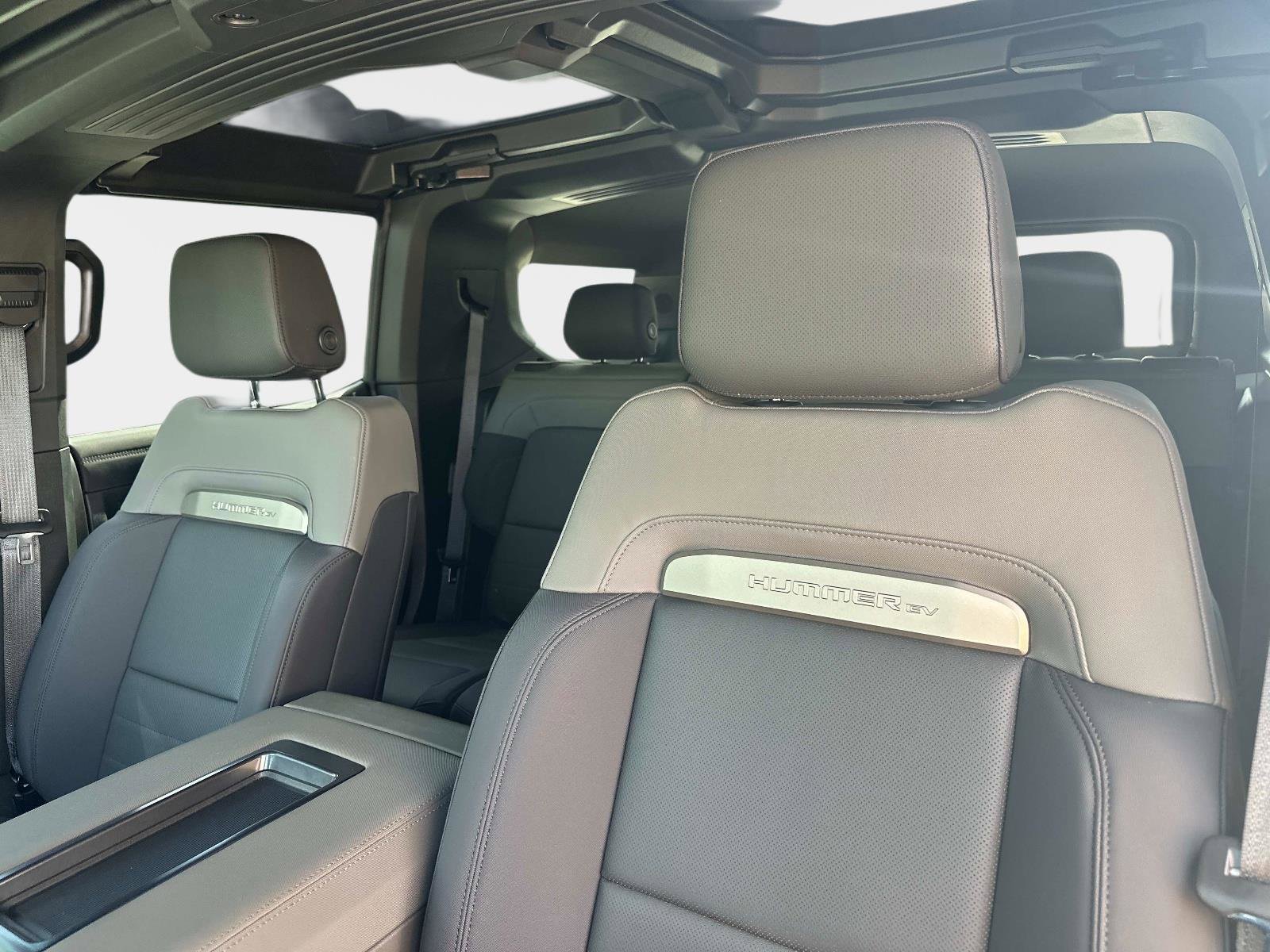 Used 2025 GMC Hummer EV 2X image 19