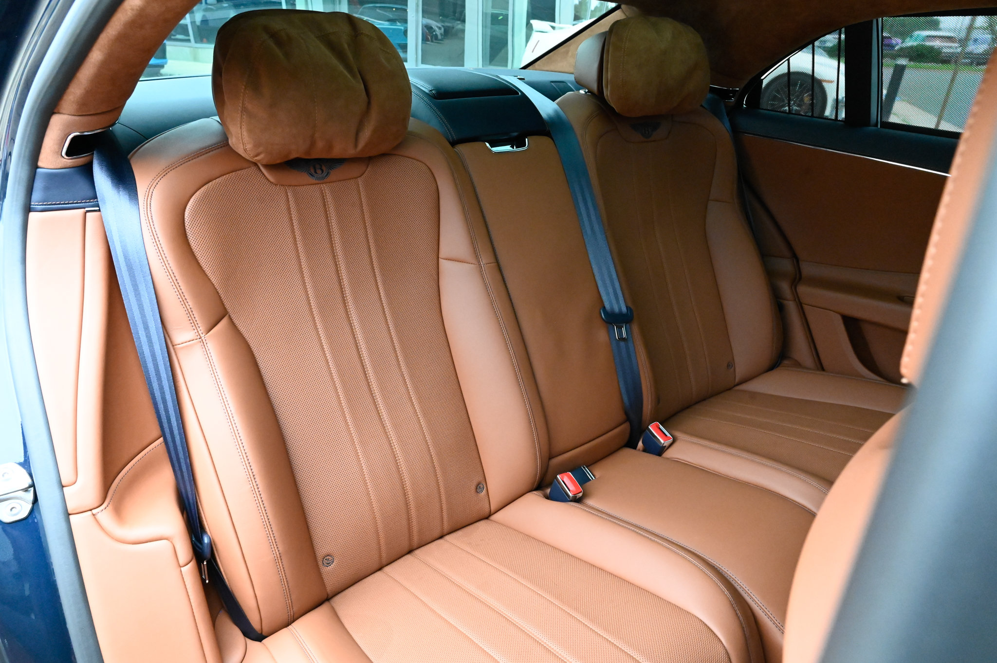 Used 2022 Bentley Flying Spur V8 AWD/4WD image 54