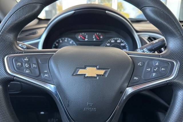 Used 2024 Chevrolet Malibu LT FWD image 36