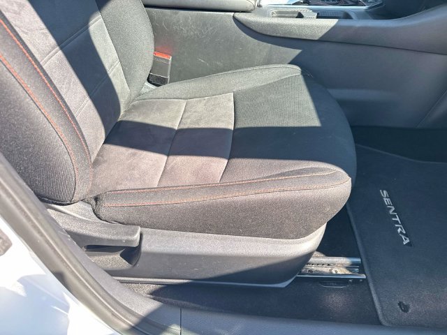 Used 2024 Nissan Sentra SR FWD image 16