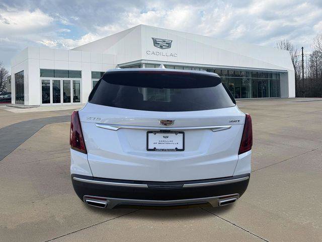 New 2026 Cadillac XT5 Premium Luxury w/ LPO, Floor Liner Package image 3