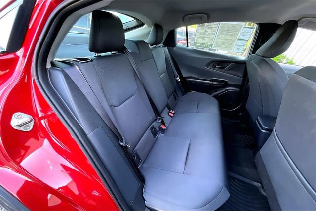 Used 2024 Toyota Prius LE FWD image 20