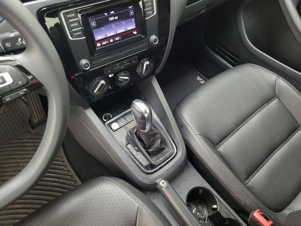 Used 2018 Volkswagen Jetta Sport FWD image 26