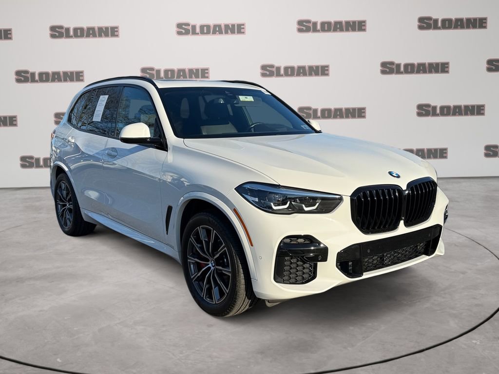 Certified 2022 BMW X5 xDrive40i w/ M Sport Package image 7