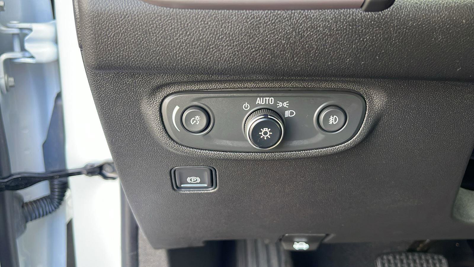 Used 2023 GMC Terrain AT4 w/ LPO, Floor Liner Package image 12