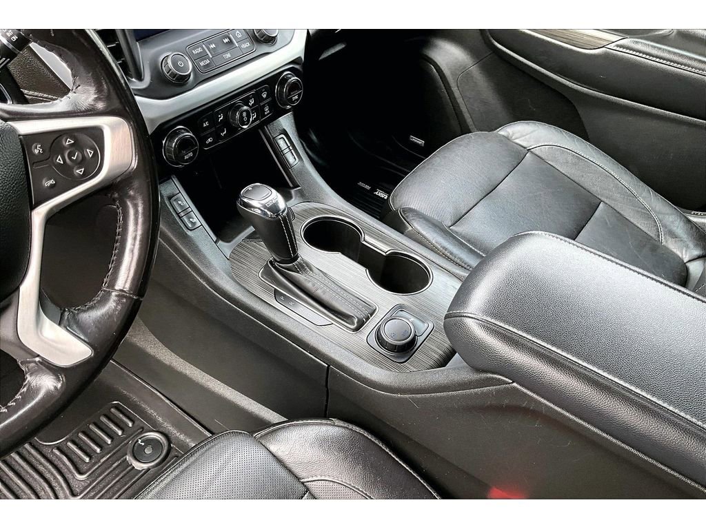 Used 2019 GMC Acadia SLT image 15