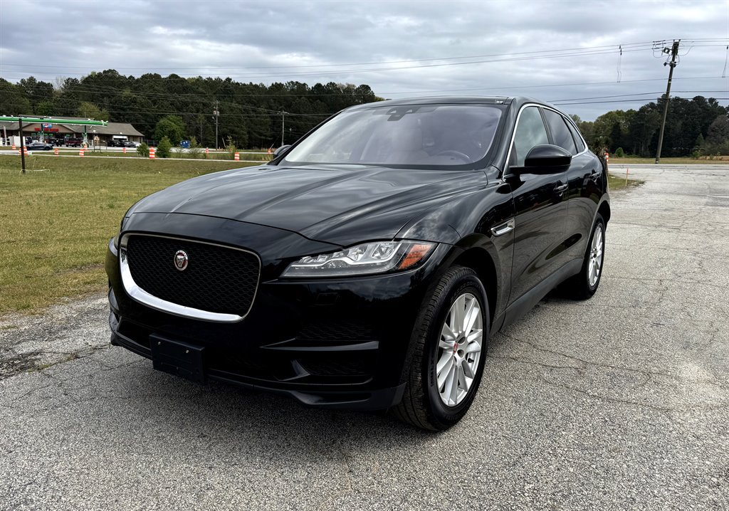 Used 2017 Jaguar F-PACE Prestige AWD/4WD image 1